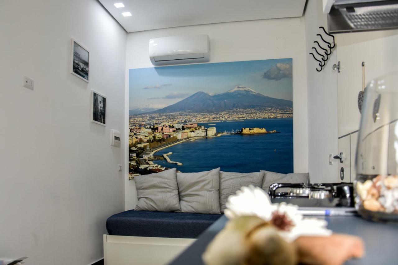 Alis Vanvitelli Suite Napoli Bagian luar foto
